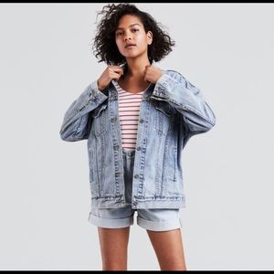 Levi’s denim jacket